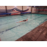 escola de natação para idosos Santa Efigênia